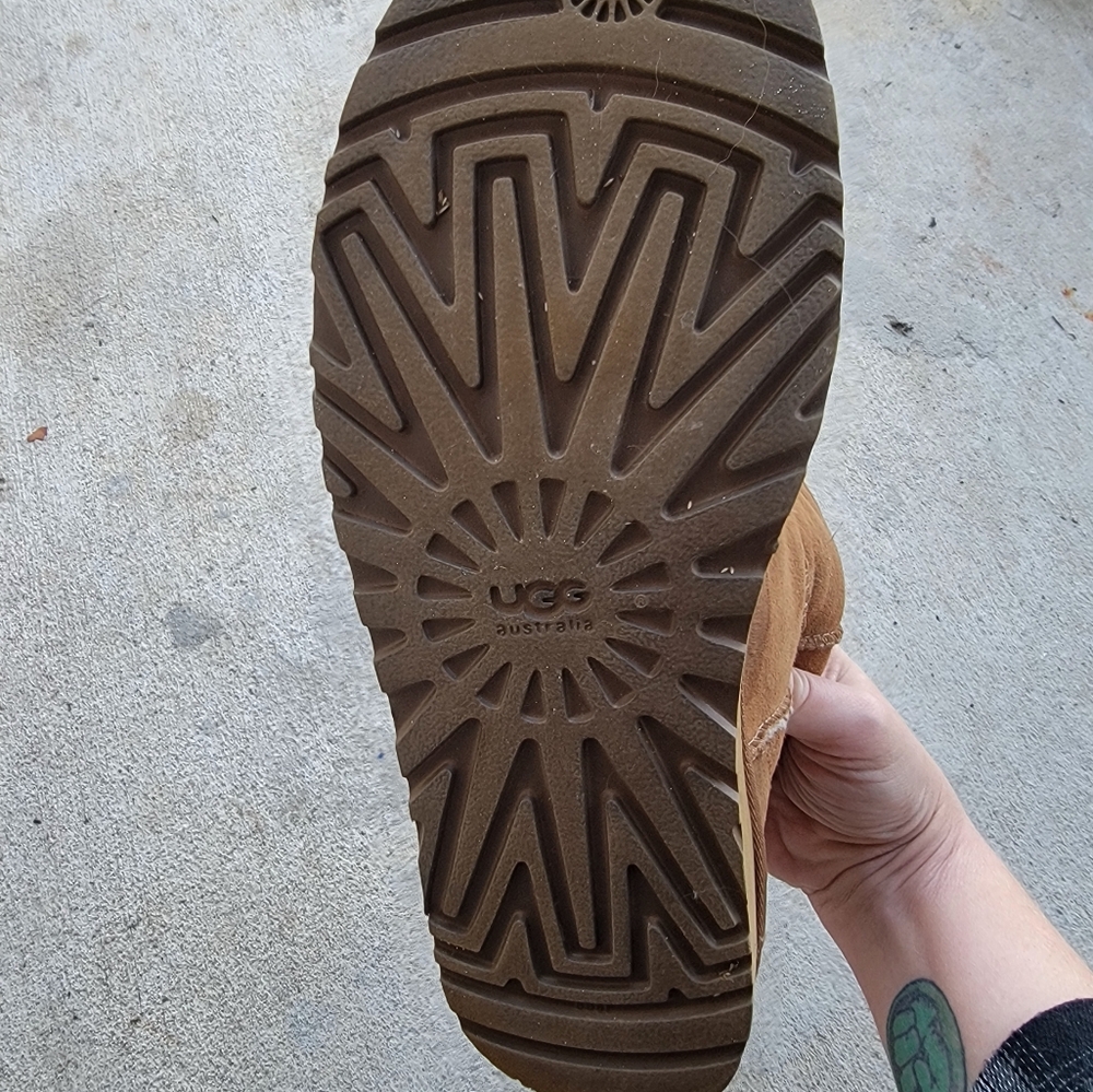 Mini Ugg Boots - image 6